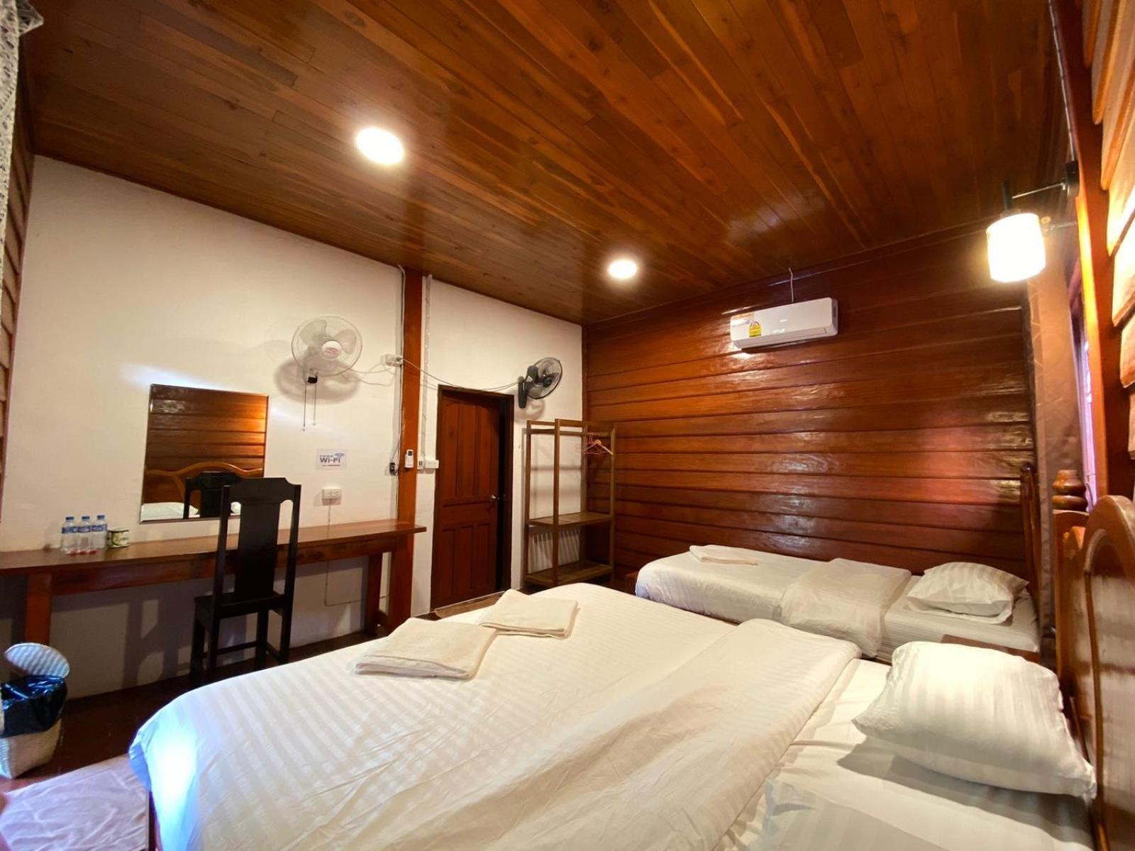 Letana Guesthouse Ban O Екстериор снимка