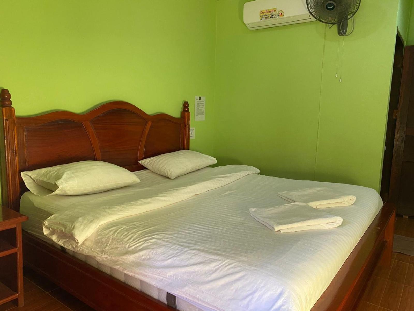 Letana Guesthouse Ban O Екстериор снимка