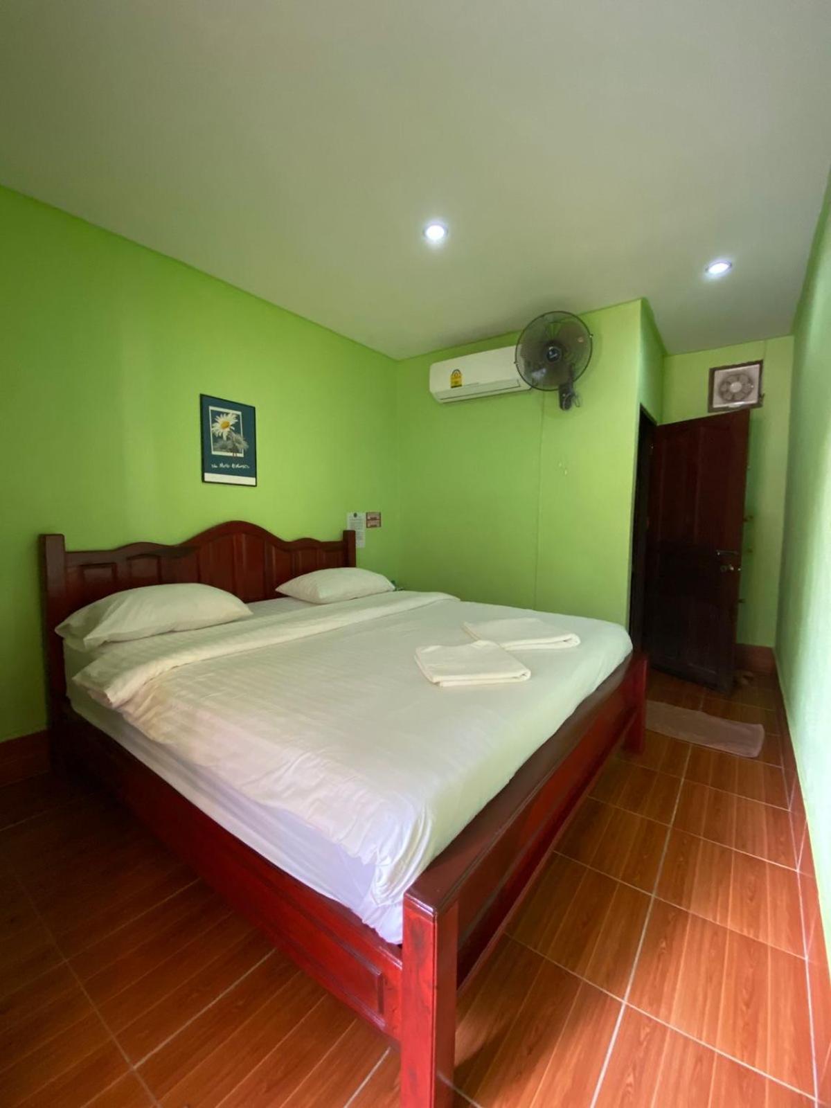Letana Guesthouse Ban O Екстериор снимка